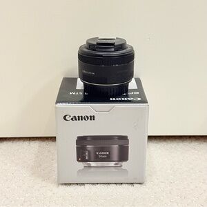 Canon EF 50mm F/1.8 Lens